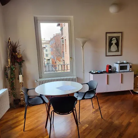 Griffoni 7 Bologna
