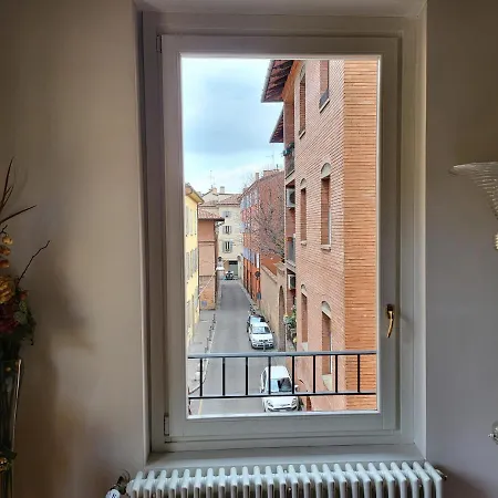 Griffoni 7